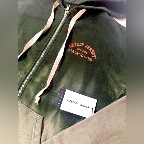 NWT SPIRIT JERSEY NYC The Big Apple Sweatshirt Shorts Set New York Streetwear - Picture 4 of 7